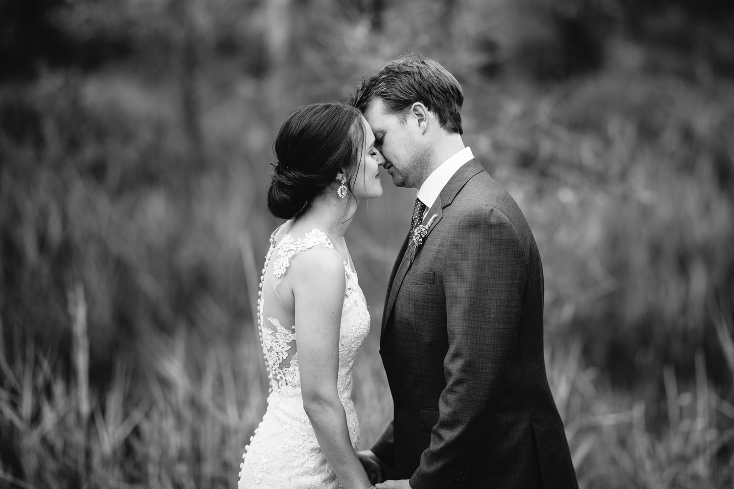 First kiss at a Dunkeld Wedding