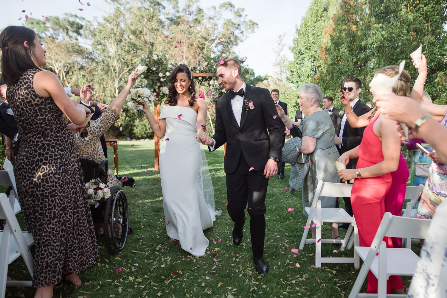 Couple leaving a hamilton garden wedding