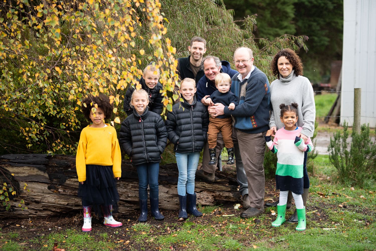 Autumnal family portraits in Victoria