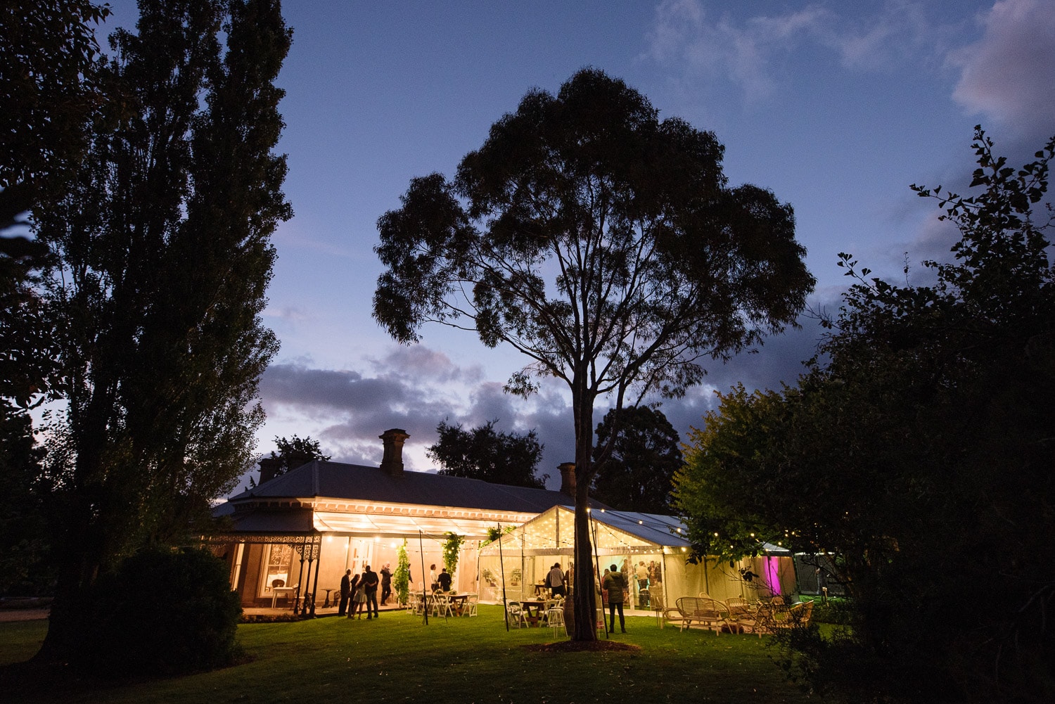 Blauvelt Park house in Terang at night